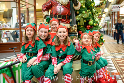 November 2017 / AD_ARCADE_ELFS_124_171101_TRP2643