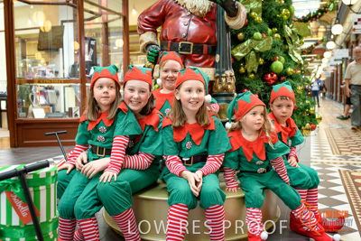 November 2017 / AD_ARCADE_ELFS_127_171101_TRP2654