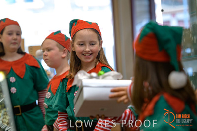 November 2017 / AD_ARCADE_ELFS_176_171101_TRP3022