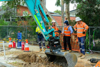 February 2024 / AGIG-Mains-replacement-Hampton-VIC_240228-_Z8C8002