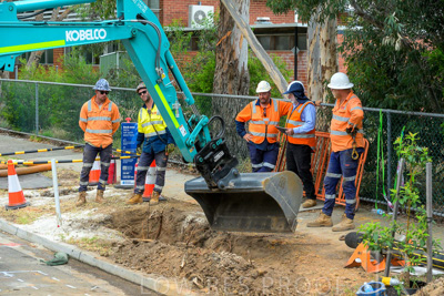 February 2024 / AGIG-Mains-replacement-Hampton-VIC_240228-_Z8C8021