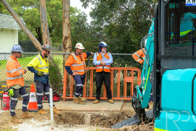 February 2024 / AGIG-Mains-replacement-Hampton-VIC_240228-_Z8C8118