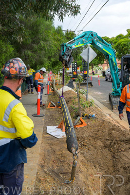 February 2024 / AGIG-Mains-replacement-Hampton-VIC_240228-_Z9C1600