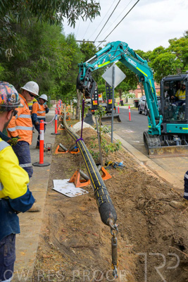 February 2024 / AGIG-Mains-replacement-Hampton-VIC_240228-_Z9C1602