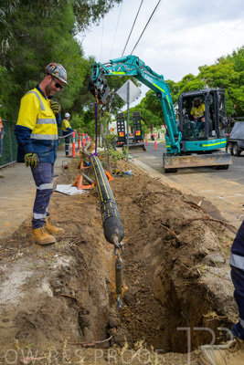 February 2024 / AGIG-Mains-replacement-Hampton-VIC_240228-_Z9C1643