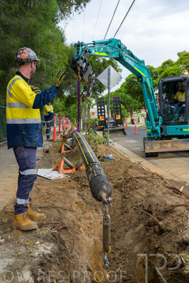 February 2024 / AGIG-Mains-replacement-Hampton-VIC_240228-_Z9C1658