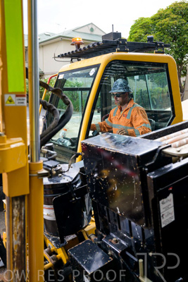 February 2024 / AGIG-Mains-replacement-Hampton-VIC_240228-_Z9C1915