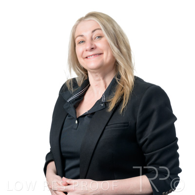 August 2025 / Donna-1038