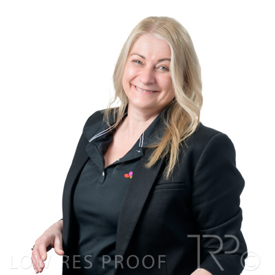 August 2025 / Donna-1057