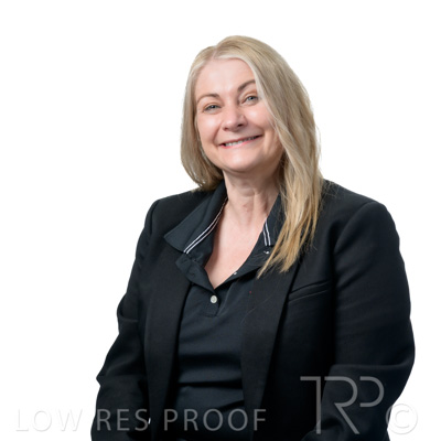 August 2025 / Donna-1071