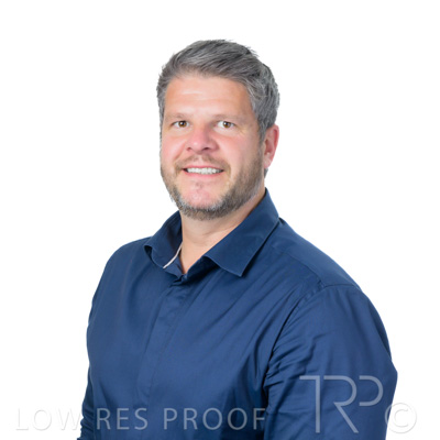 August 2025 / Ross-1185