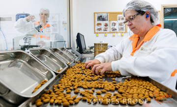 February 2016 / ALMOND_CO_076_160202