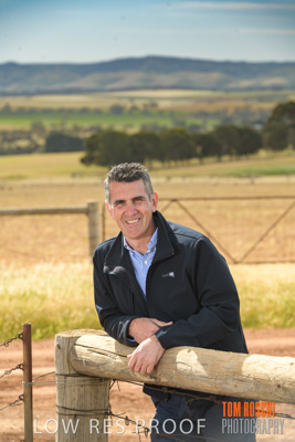 October 2018 / Peter_PANAS_Bank_SA_181022_040