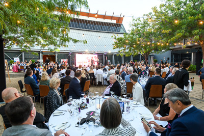 February 2021 / _85E2580