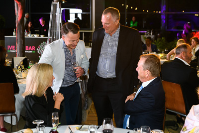 February 2021 / _85E2646