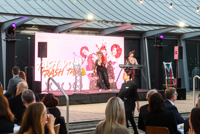 February 2021 / _85E2587