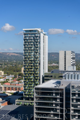 March 2021 / WESTSIDE_GRP_210323_85N7780