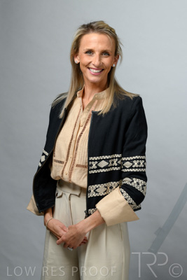 December 2021 / Annabel_FRIBENCE_98_211209