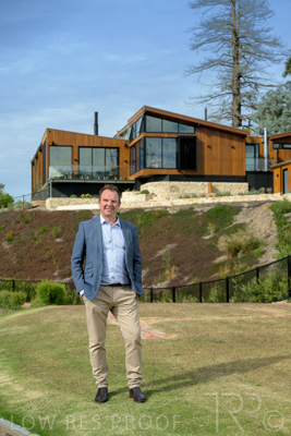 April 2022 / Mt_LOFTY-220405-003