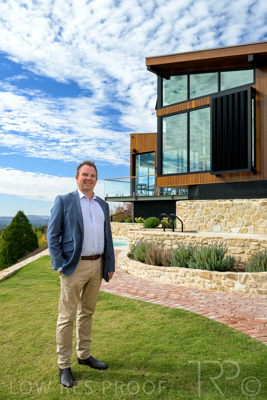 April 2022 / Mt_LOFTY-220405-025