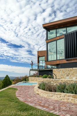 April 2022 / Mt_LOFTY-220405-028