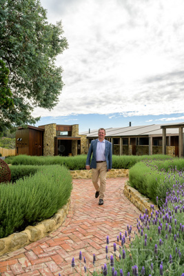 April 2022 / Mt_LOFTY-220405-055