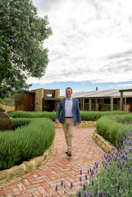 April 2022 / Mt_LOFTY-220405-056