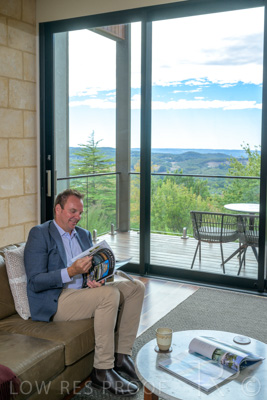 April 2022 / Mt_LOFTY-220405-066