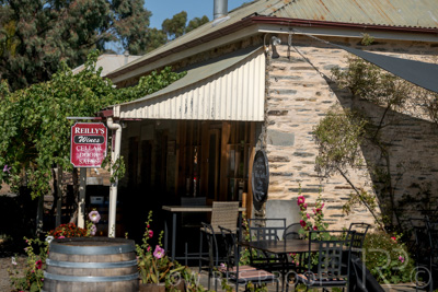 April 2022 / REILLY'S-220408-001