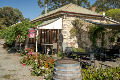 April 2022 / REILLY'S-220408-004