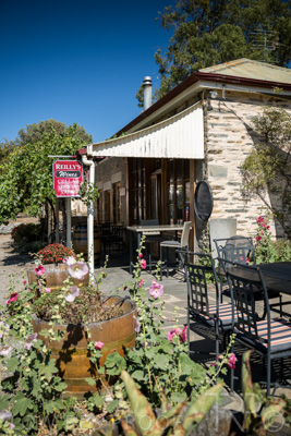 April 2022 / REILLY'S-220408-012-2