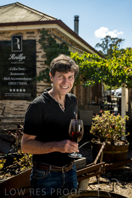 April 2022 / REILLY'S-220408-063