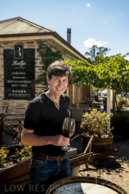 April 2022 / REILLY'S-220408-064