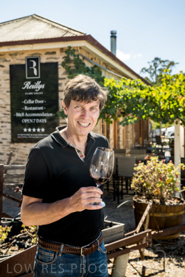 April 2022 / REILLY'S-220408-078