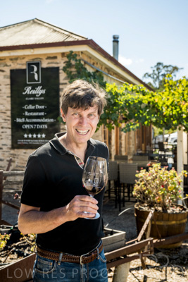 April 2022 / REILLY'S-220408-079