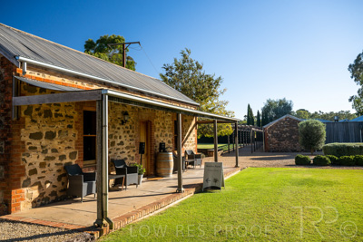 April 2022 / HENTLEY-FARM-220413-006