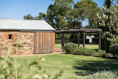 April 2022 / HENTLEY-FARM-220413-087