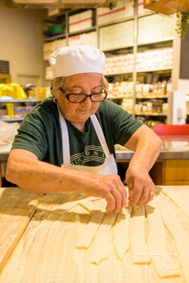 October 2022 / MERCATO-221031-66