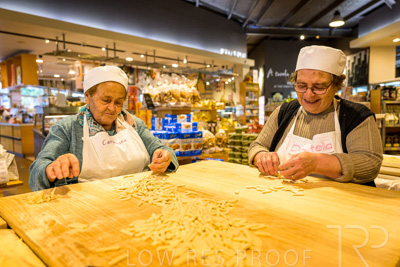 October 2022 / MERCATO-221031-85