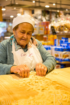 October 2022 / MERCATO-221031-88