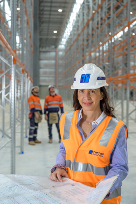 October 2023 / Lisa-SCANOMI-TIP-TOP-Electrical-231006_029