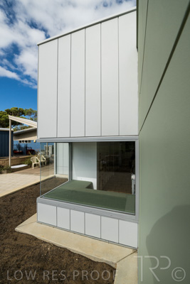 February 2022 / SMS_052