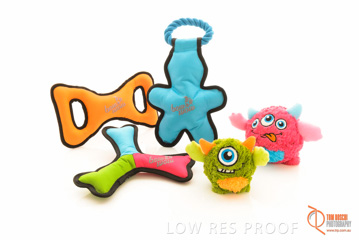 April 2016 / BOW_WOW_TOY_GROUP_002_160415