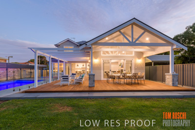 March 2019 / BTF_HOVE_190327_241