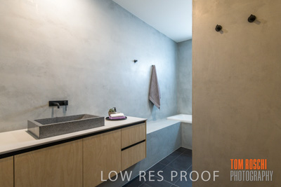 February 2020 / ENSUITE_200224_098