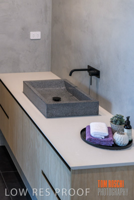 February 2020 / ENSUITE_200224_108