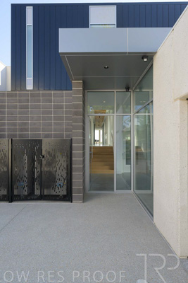 April 2024 / ESPLANADE-240406-_Z9E0095