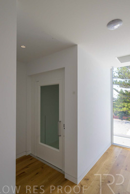 April 2024 / ESPLANADE-240406-_Z9E9072