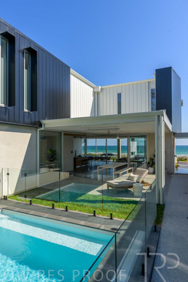 April 2024 / ESPLANADE-240406-_Z9E9643