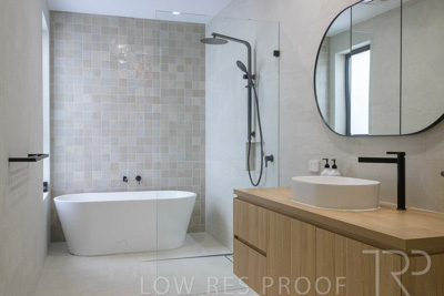 September 2024 / Larges-Bay-240908-_Z9C7750